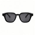 La Vue - Black on Black